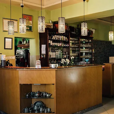 Vino étterem és Panzió Couette-café 3*