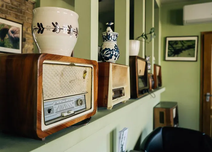 Vino Etterem Es Panzio B&B